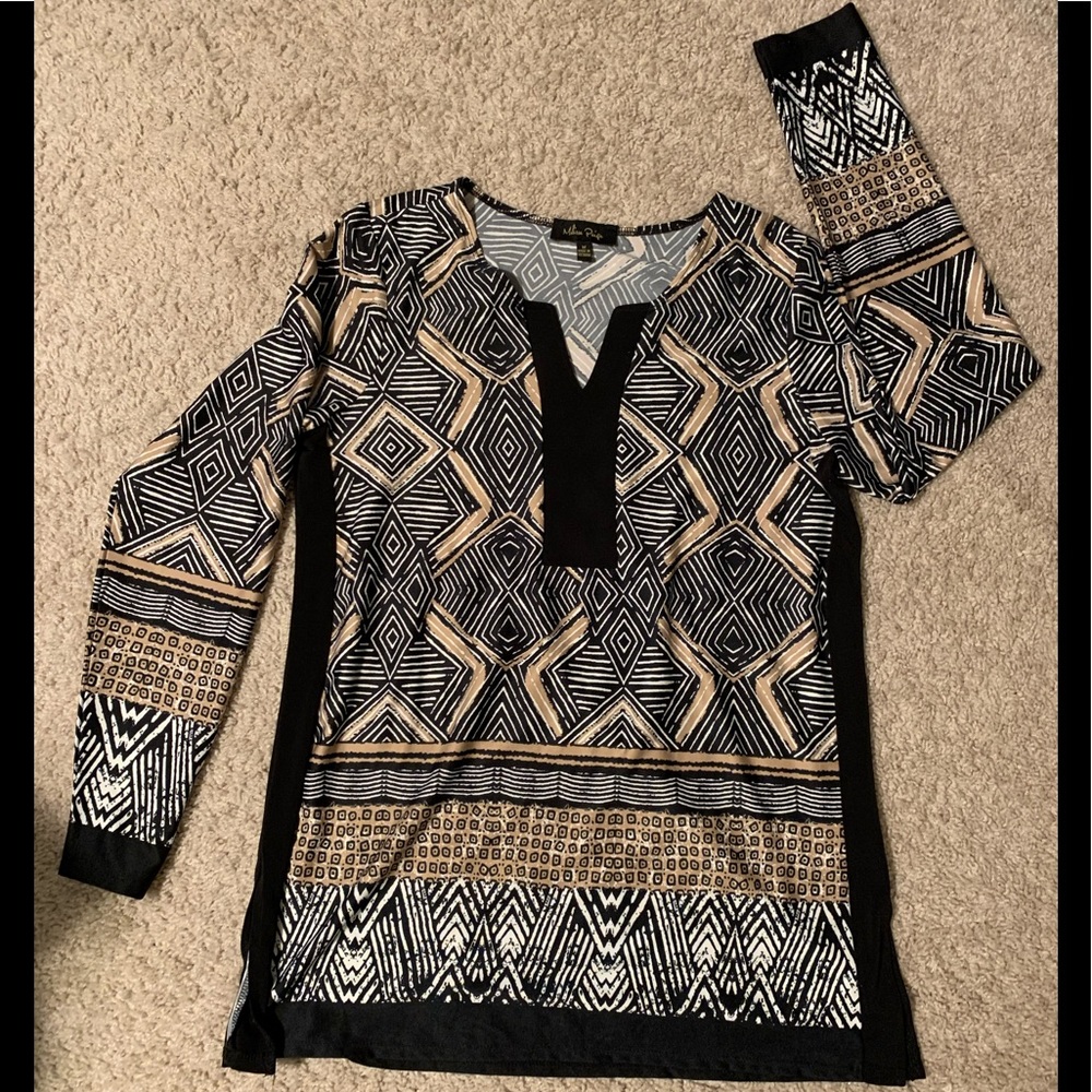 Melissa Paige women’s top